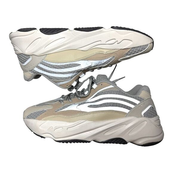 2021 Adidas Yeezy Boost 700 V2 Cream Men’s Sz 10 - Picture 8 of 11
